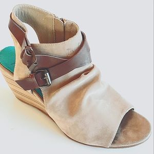 NEW! Blowfish Wedge Mule